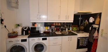 Egy szobás udvari lakás a központhoz közel